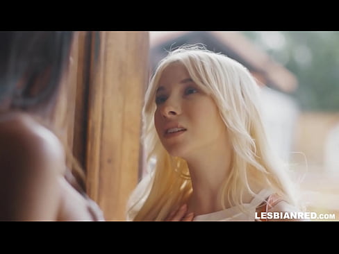 ❤️ Tüdruk tuleb paar kuud hiljem koju ja jõuab sööma oma kasuema tussu Porno vk at porn et.sex78.ru ❌