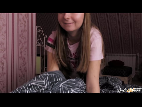 ❤️ Blondie imeb oma BFF-i sügavalt ja saab sperma suhu Porno vk at porn et.sex78.ru ❌